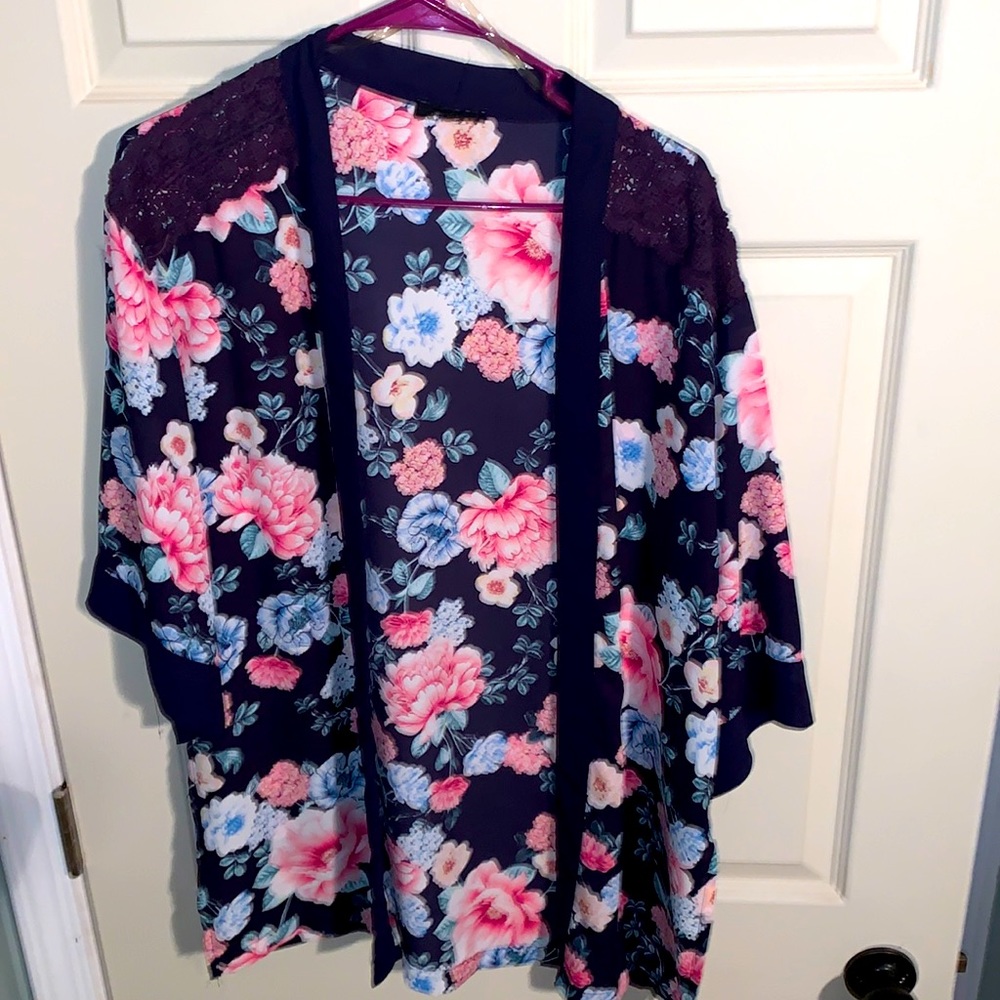 Floral kimono